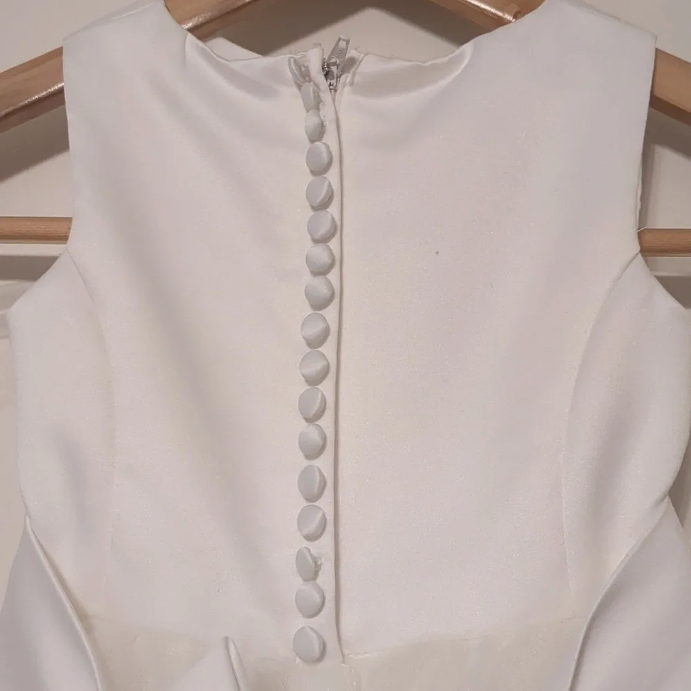 David's Bridal White Flower Girl Dress with Tulle Skirt - Picture 3 of 4